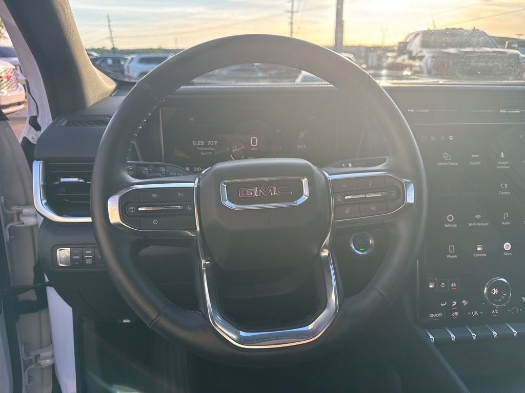 Used 2025 GMC Terrain Elevation AWD/4WD image 12