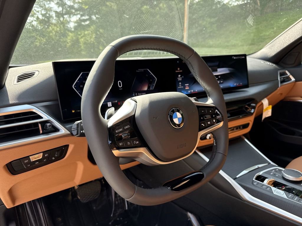 Used 2025 BMW 330i xDrive Sedan w/ Convenience Package image 16