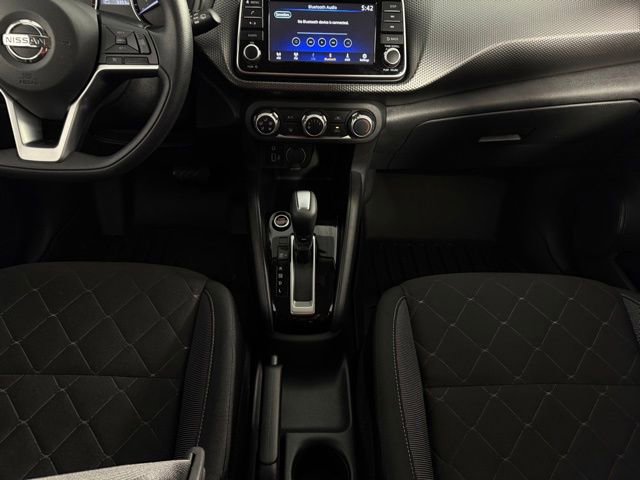 Used 2020 Nissan Kicks S image 22