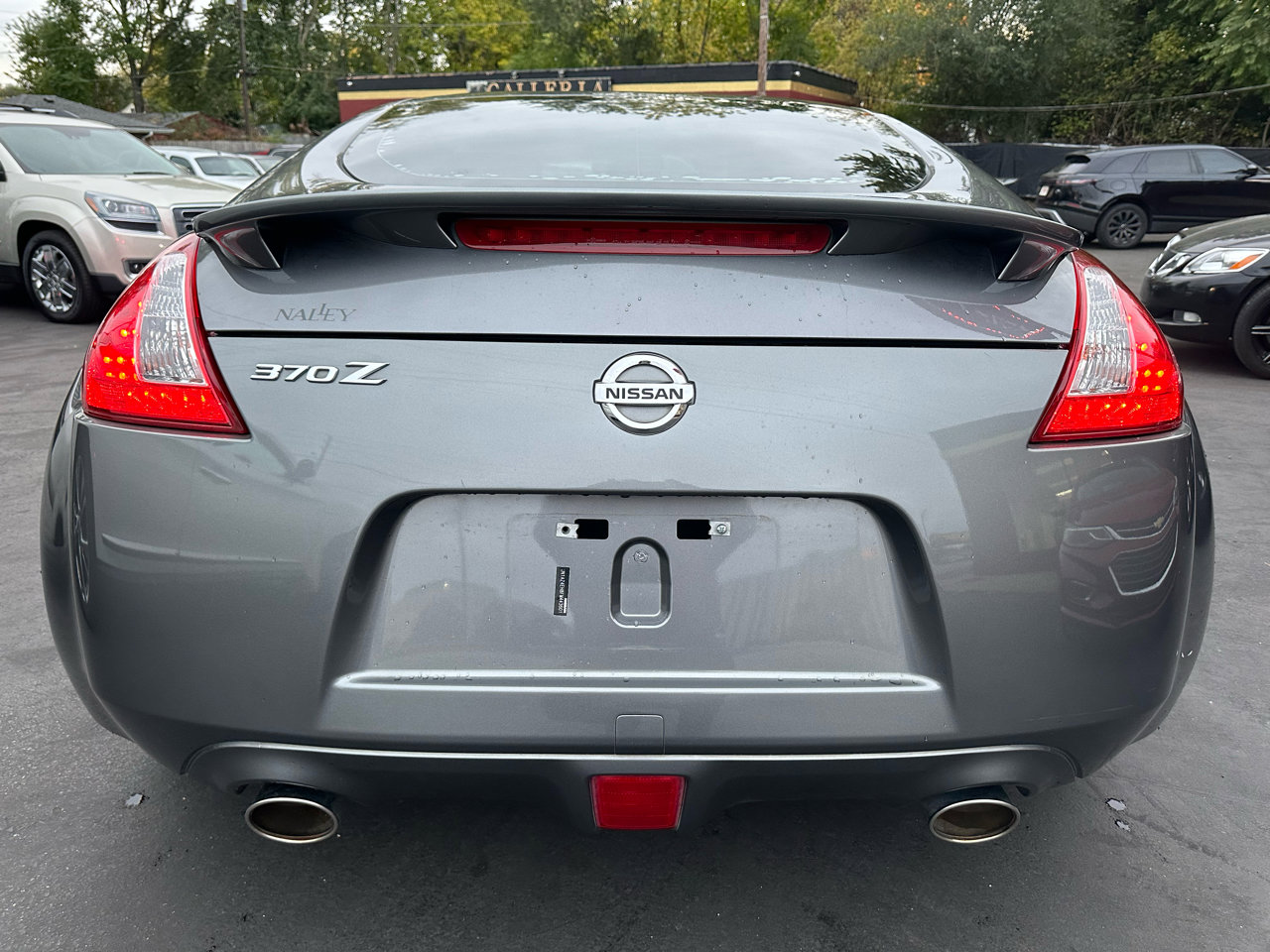 Used 2015 Nissan 370Z Coupe image 8
