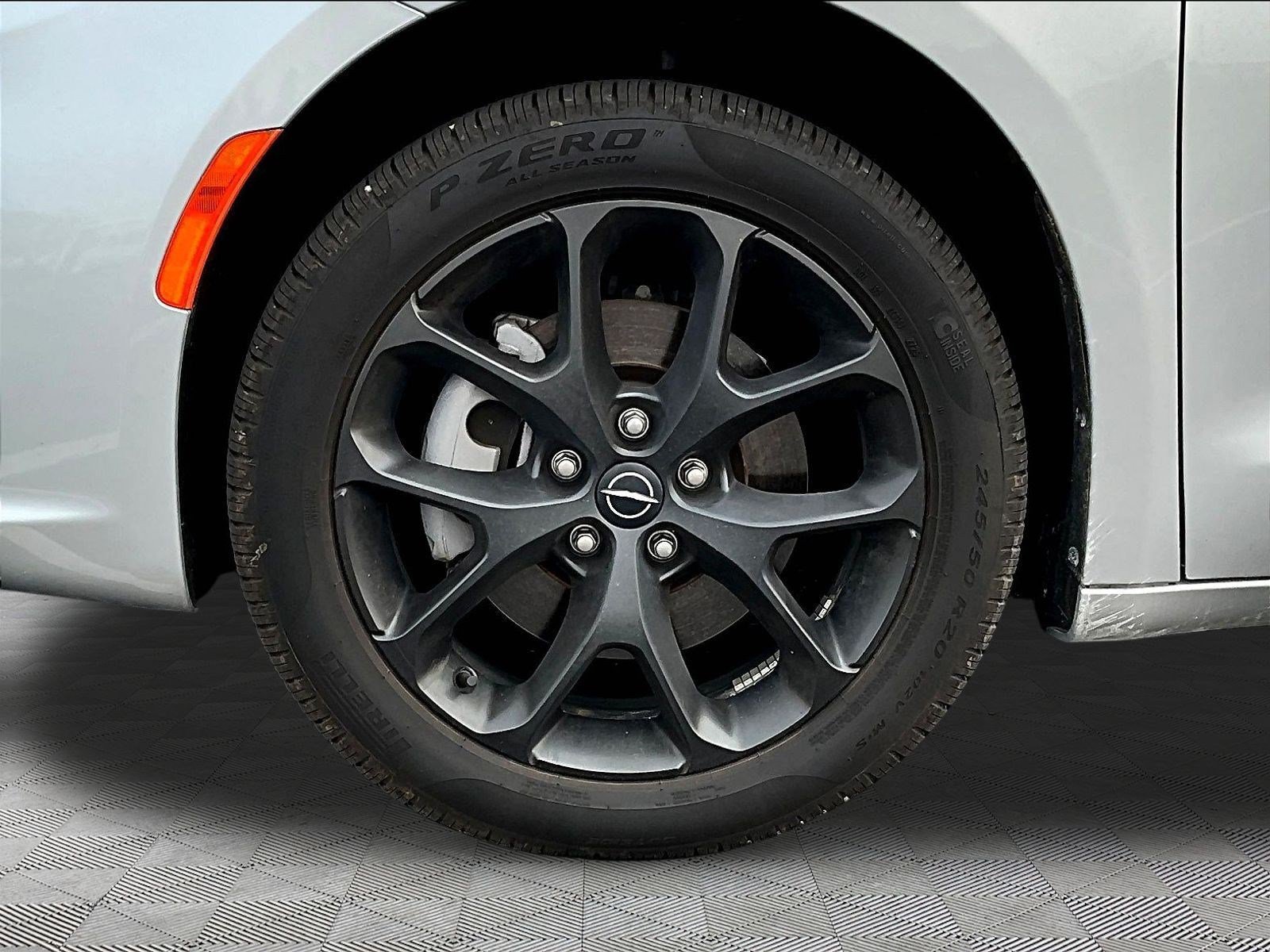 Used 2026 Chrysler Pacifica Select w/ S Appearance Package AWD/4WD image 35