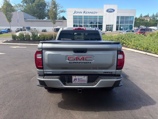 Used 2025 GMC Canyon AT4 AWD/4WD image 5