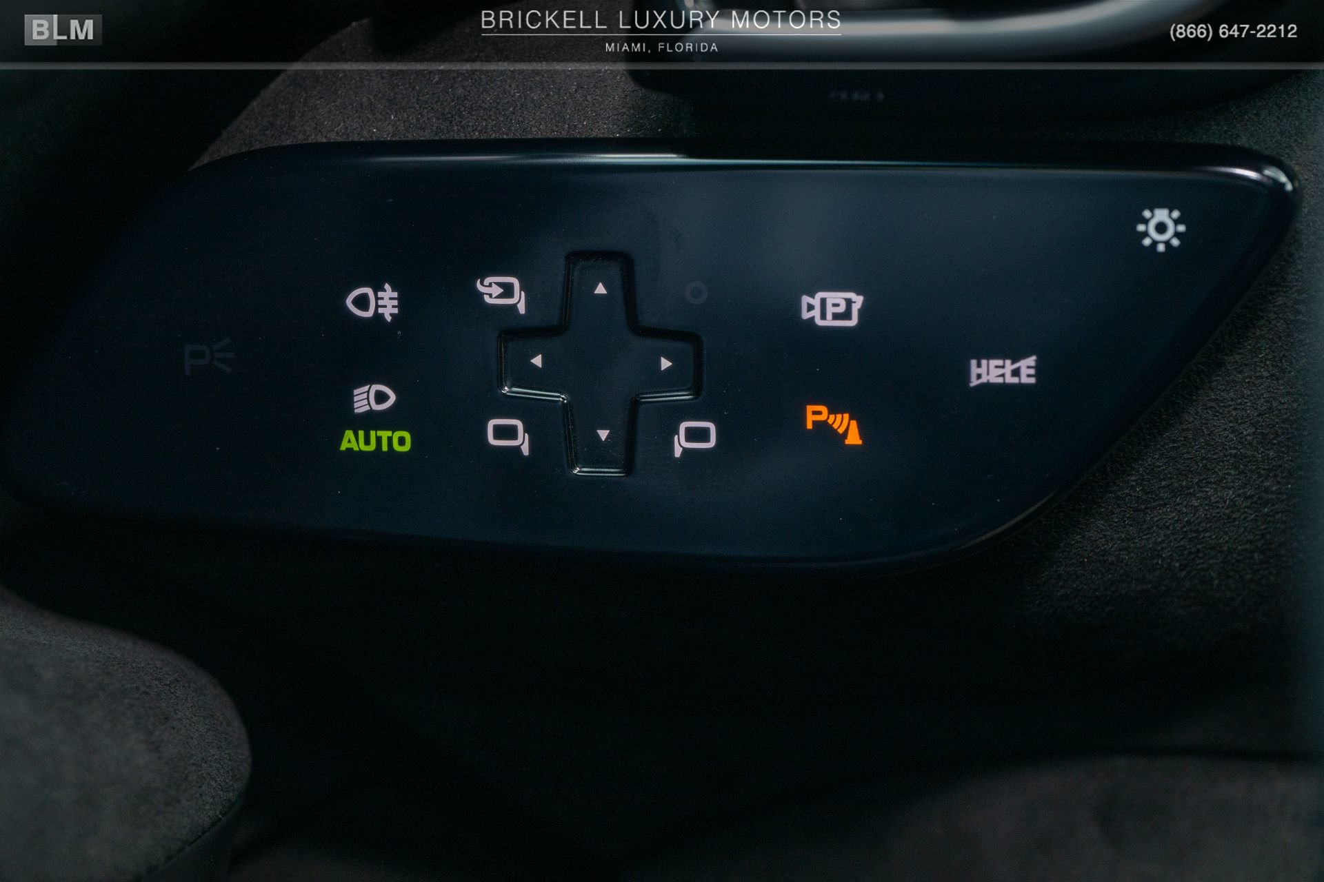 Used 2026 Ferrari Roma Spider RWD image 29