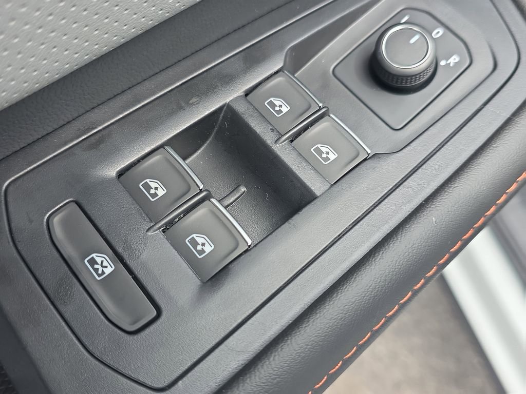 New 2026 Volkswagen Atlas Peak Edition image 18