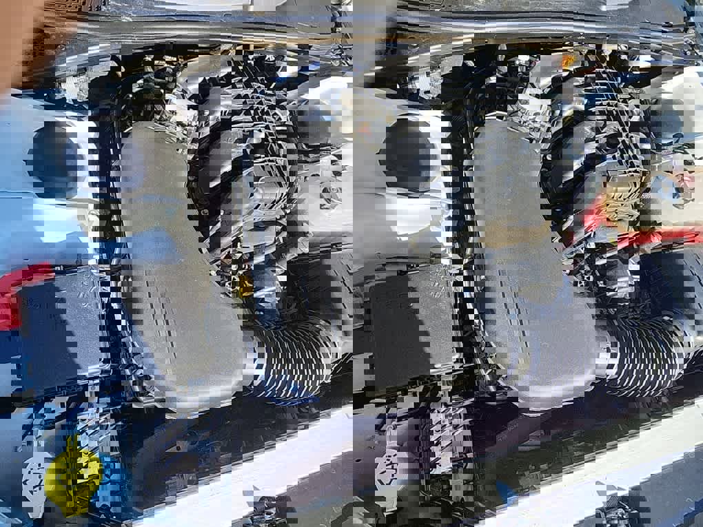 Used 2023 Dodge Challenger SXT w/ Blacktop Package image 17