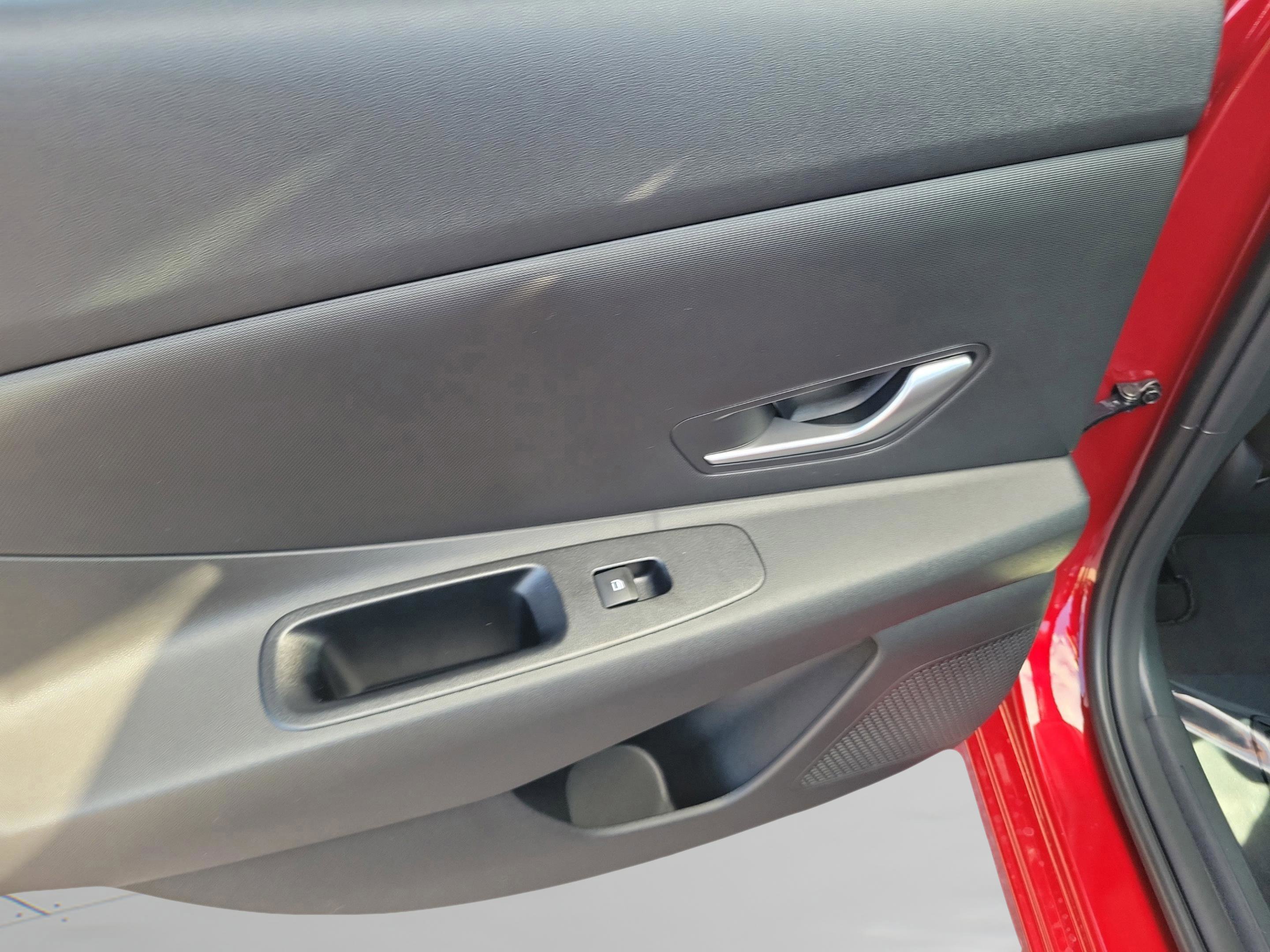 New 2026 Hyundai Elantra SE image 14