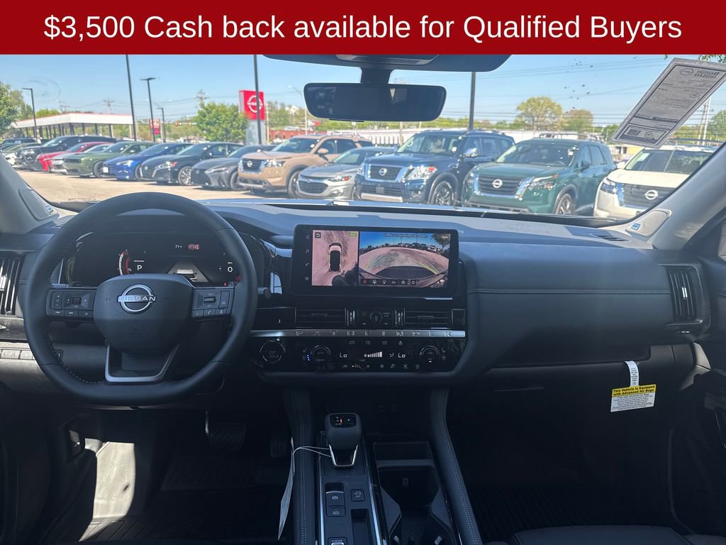 New 2026 Nissan Pathfinder Platinum image 22