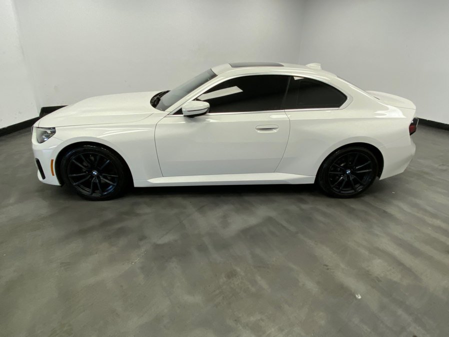 Used 2022 BMW 230i Coupe w/ Premium Package 2 RWD image 2