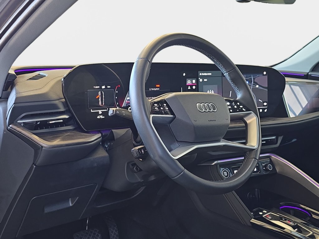 Used 2025 Audi Q5 Prestige w/ 20" Wheel Package AWD/4WD image 17