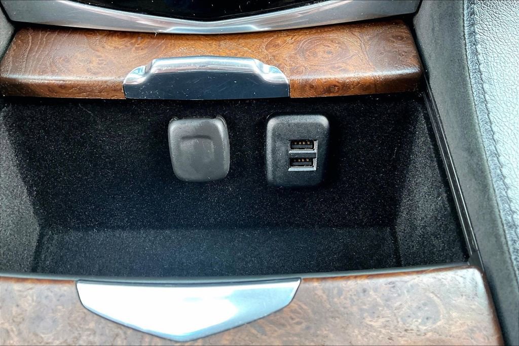Used 2015 Cadillac Escalade Premium image 33