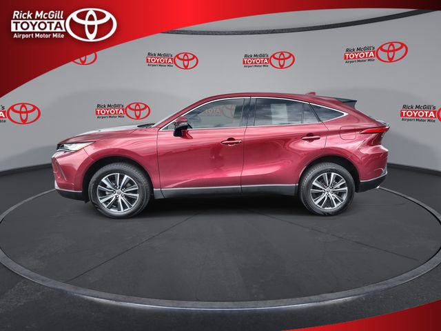 Used 2023 Toyota Venza LE AWD/4WD image 5