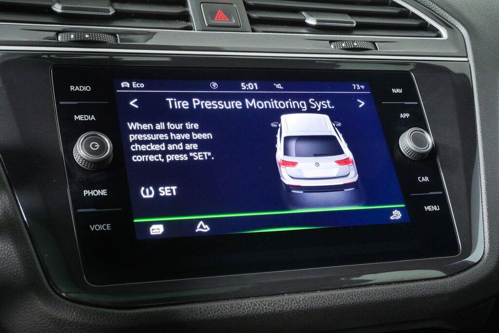 Used 2024 Volkswagen Tiguan SEL R-Line AWD/4WD image 14