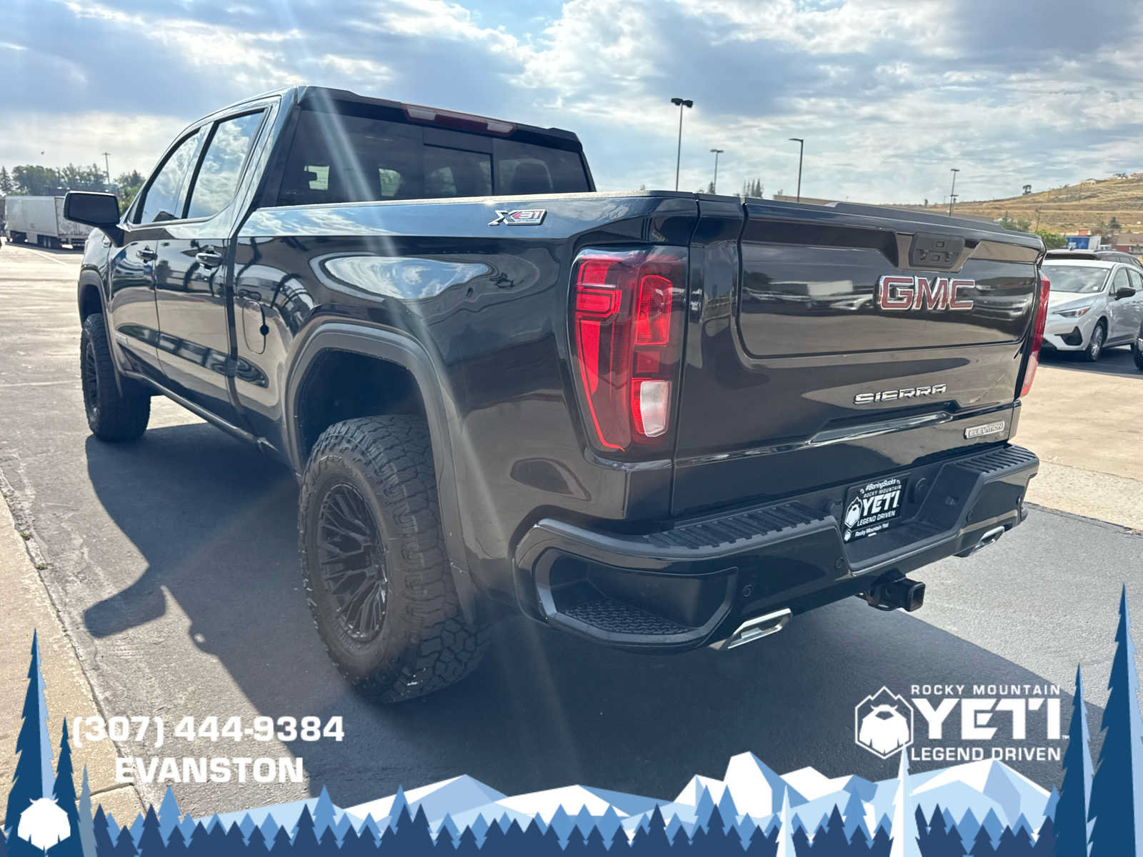 Used 2021 GMC Sierra 1500 Elevation w/ Preferred Package AWD/4WD image 5