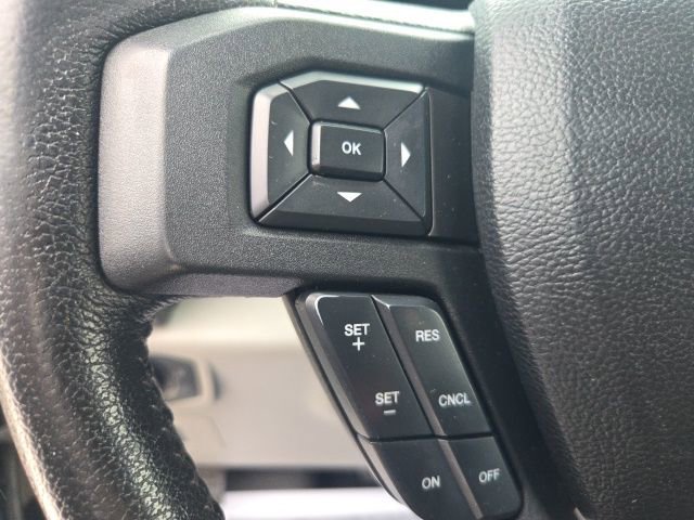 Used 2015 Ford F150 XLT w/ Equipment Group 302A Luxury image 18