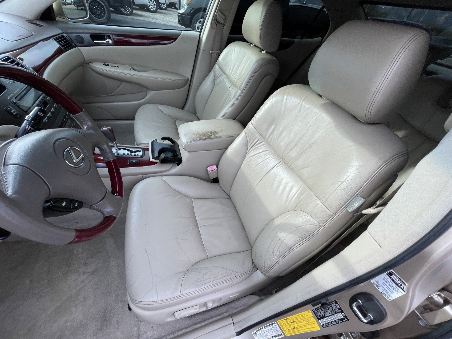 Used 2004 Lexus ES 330 FWD image 15