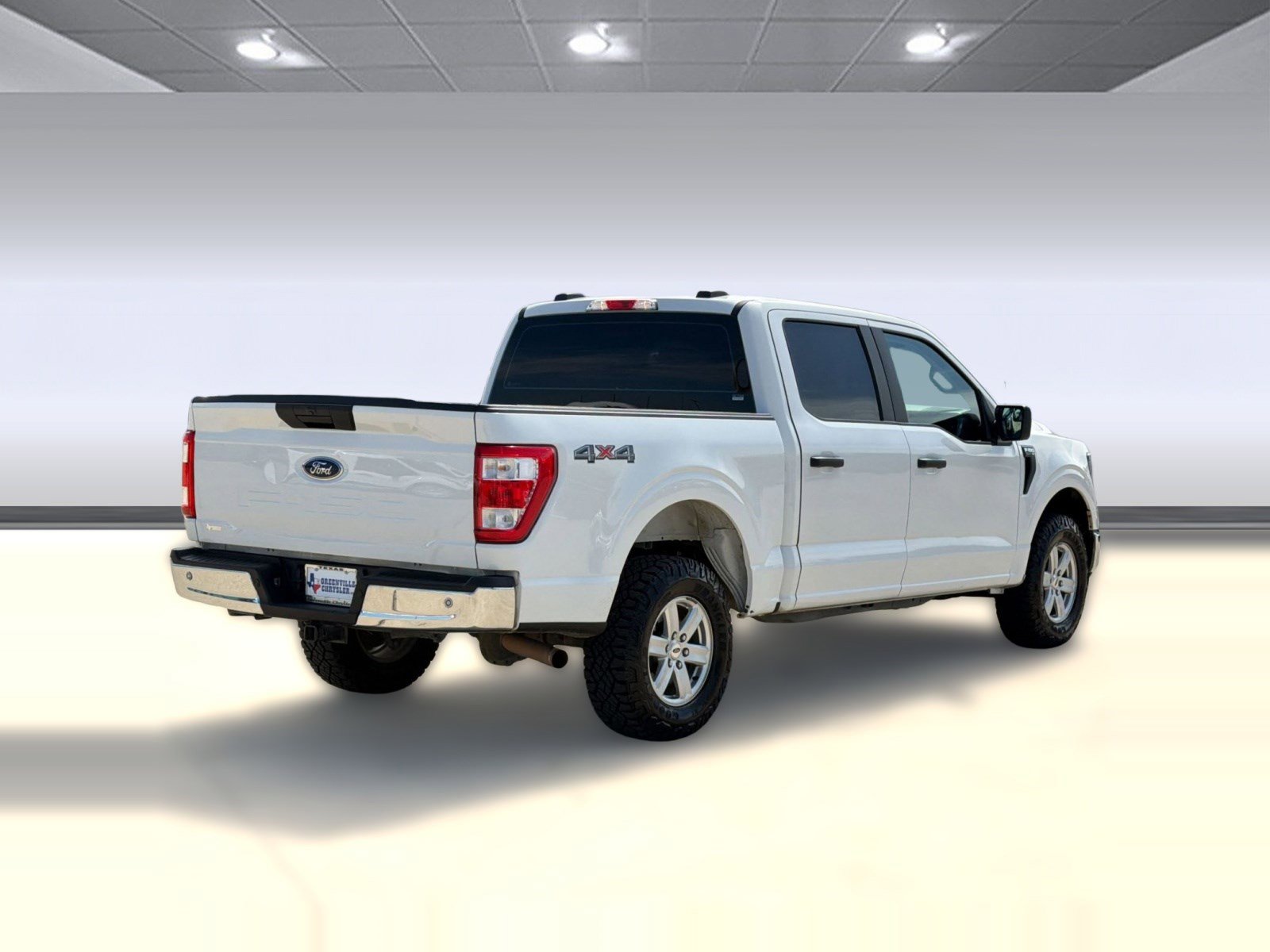 Used 2023 Ford F150 XL w/ Trailer Tow Package image 9