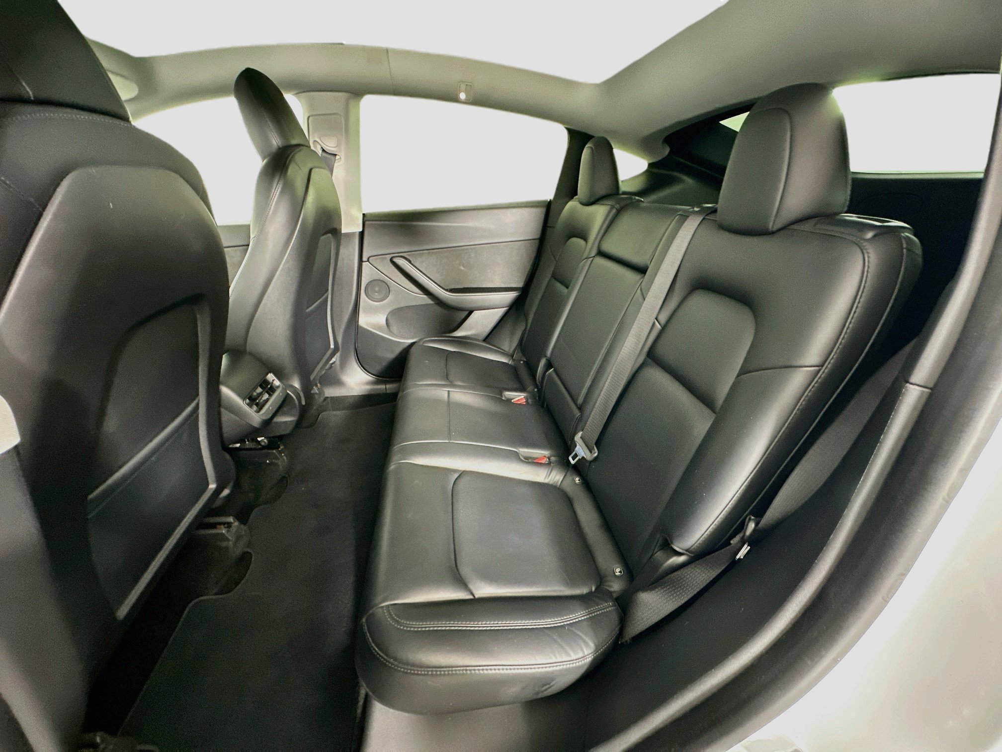 Used 2020 Tesla Model Y Performance AWD/4WD image 28