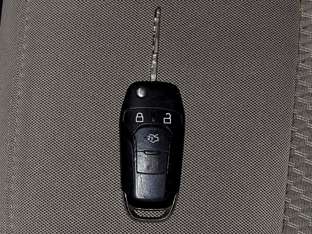 Used 2020 Ford Explorer 2WD image 32