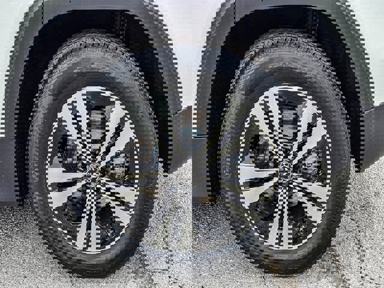 New 2026 Mercedes-Benz GLB 250 4MATIC image 7