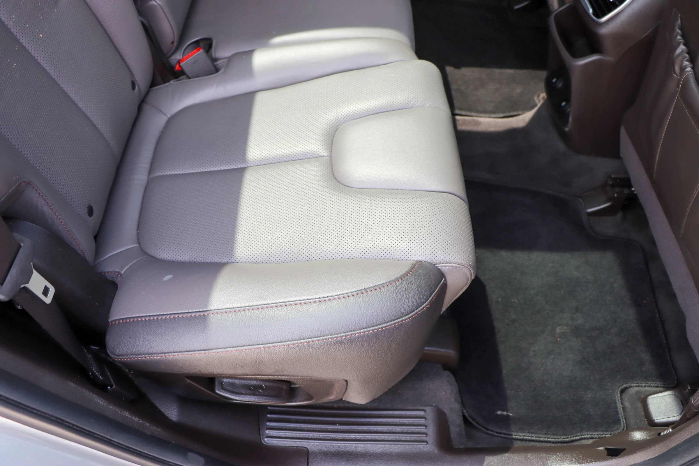 Used 2020 Hyundai Santa Fe SEL w/ Cargo Package FWD image 20
