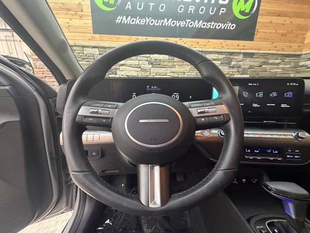 Used 2024 Hyundai Kona SEL AWD/4WD image 20