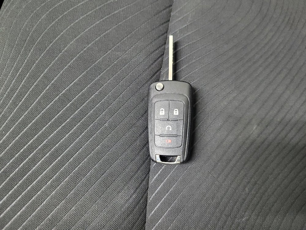Used 2014 Buick Encore Convenience FWD image 32