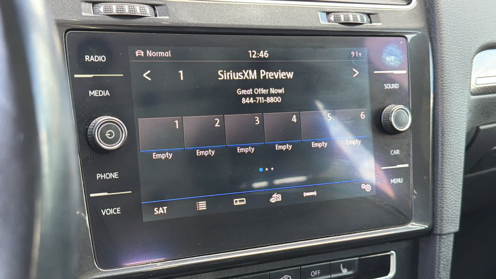 Used 2018 Volkswagen Golf Alltrack SE AWD/4WD image 15