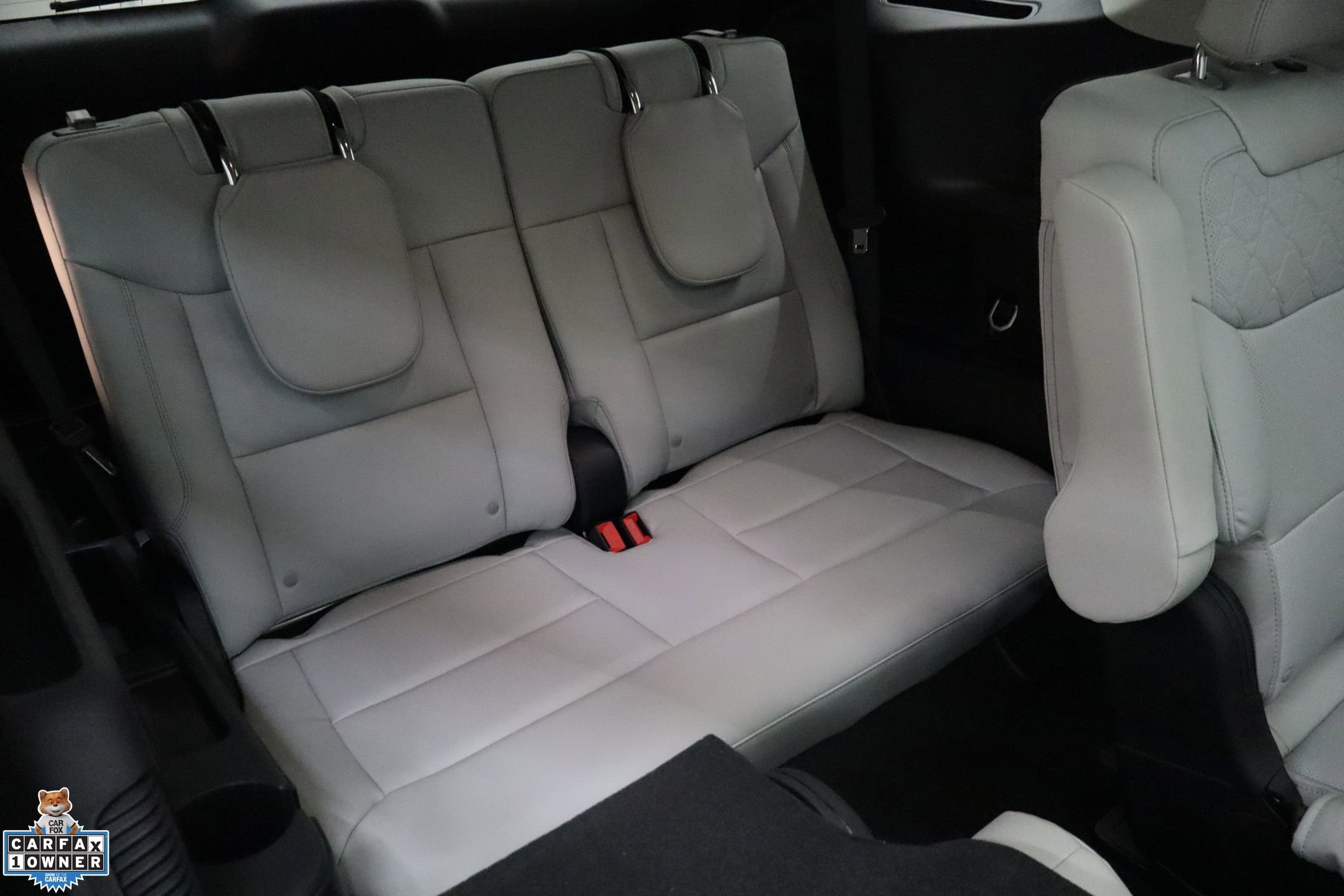 Used 2025 Ford Explorer Platinum w/ Ultimate Package image 29