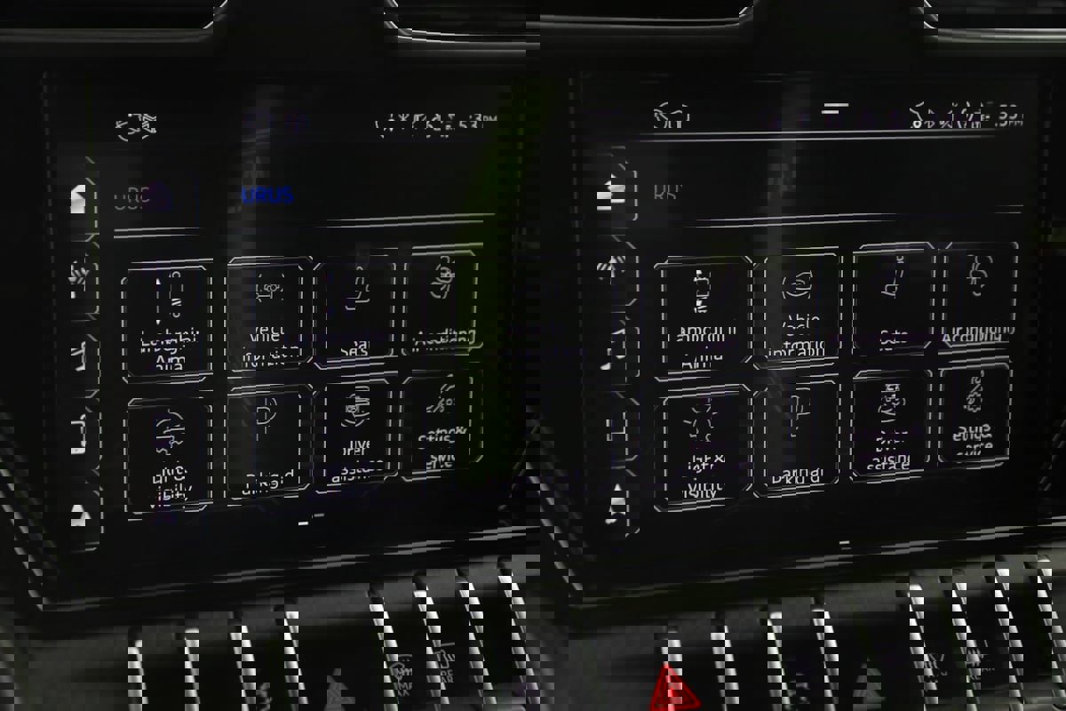 Used 2022 Lamborghini Urus image 59