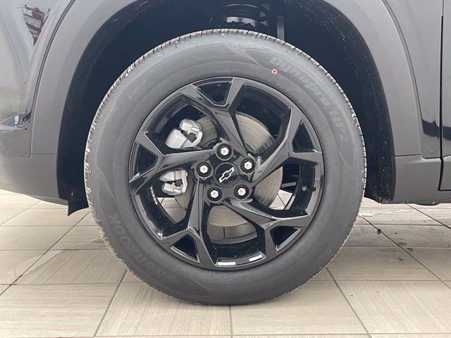 New 2026 Chevrolet Trax LT w/ Driver Confidence Package FWD image 11