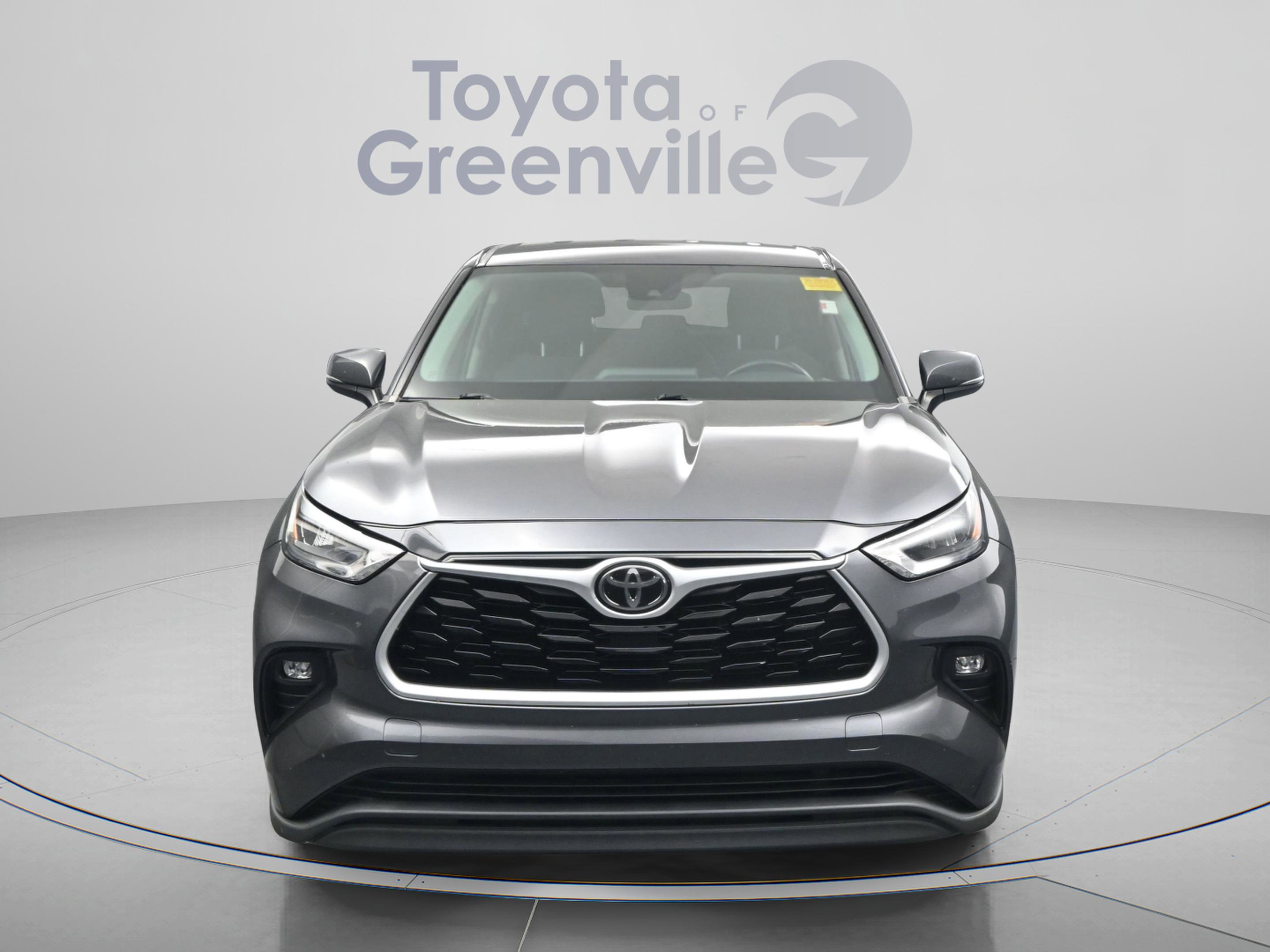 Used 2020 Toyota Highlander LE image 21