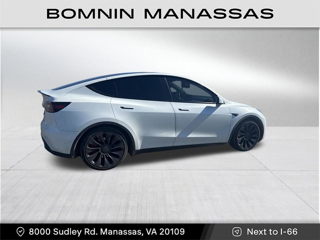 Used 2022 Tesla Model Y Performance image 2