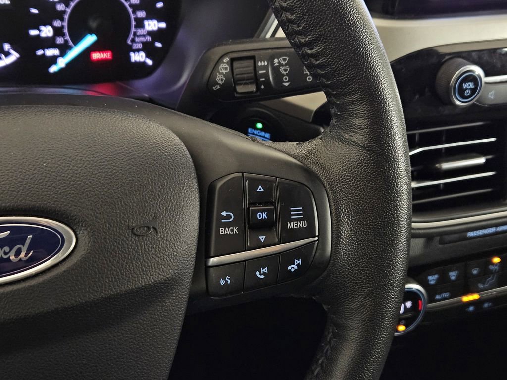 Used 2021 Ford Escape SE w/ SE Sport Appearance Package image 21