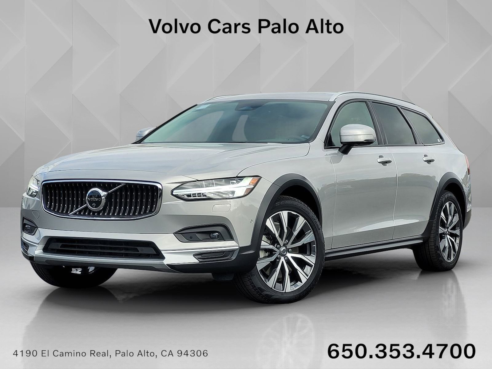Certified 2025 Volvo V90 B6 Cross Country Plus