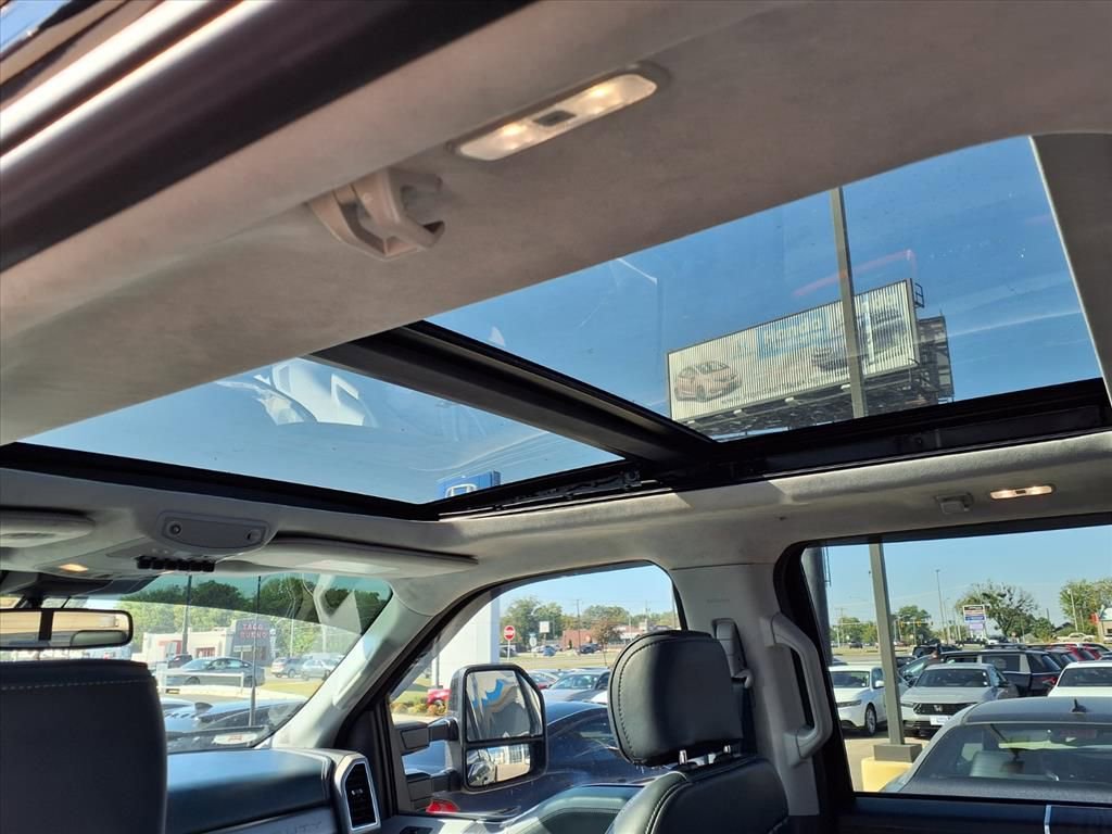 Used 2022 Ford F350 Limited image 18