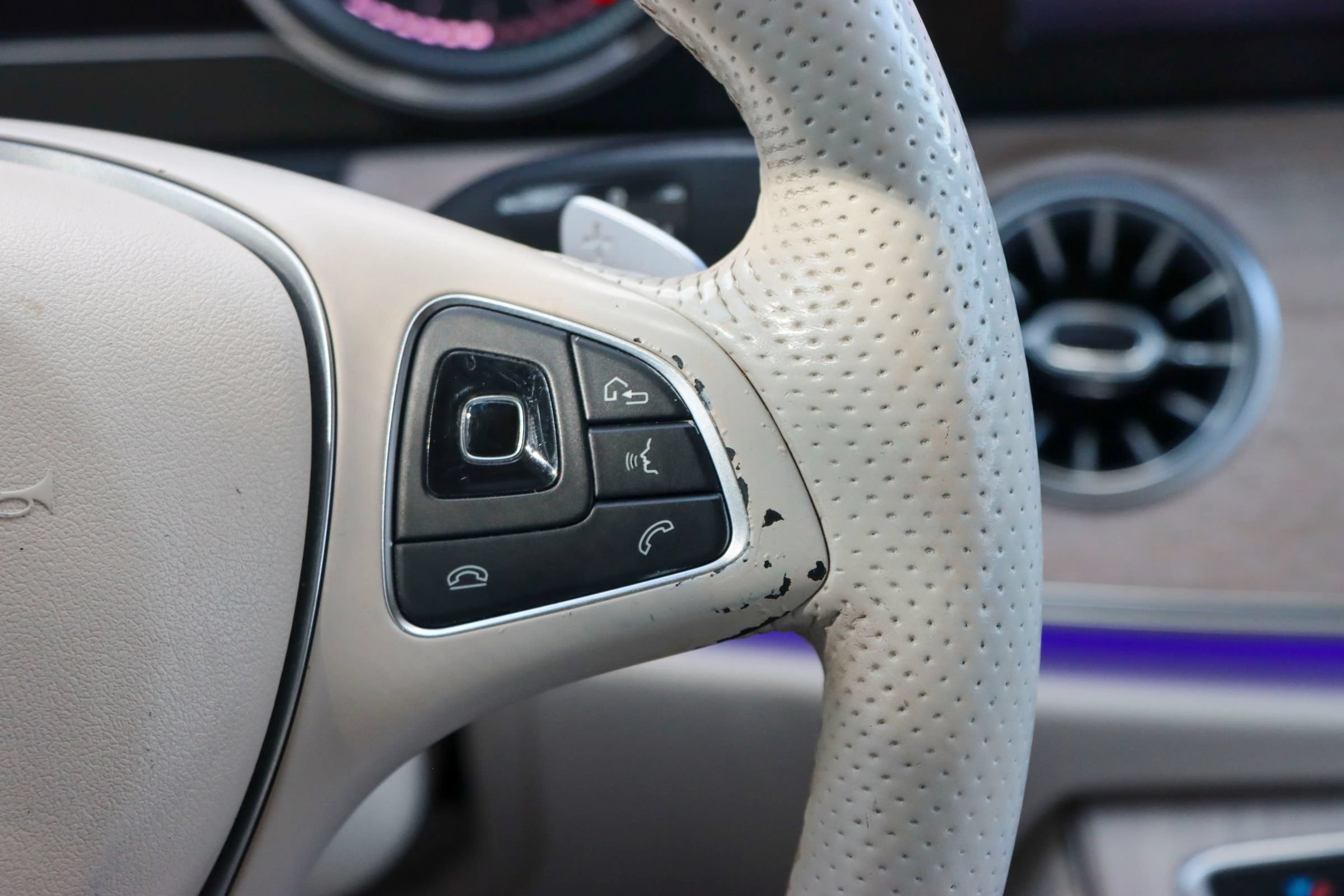 Used 2018 Mercedes-Benz E 400 Cabriolet w/ Premium 2 Package (Q02) image 34