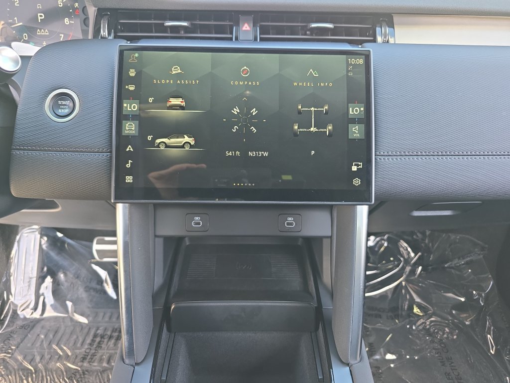 Certified 2025 Land Rover Discovery Sport Dynamic SE AWD/4WD image 20