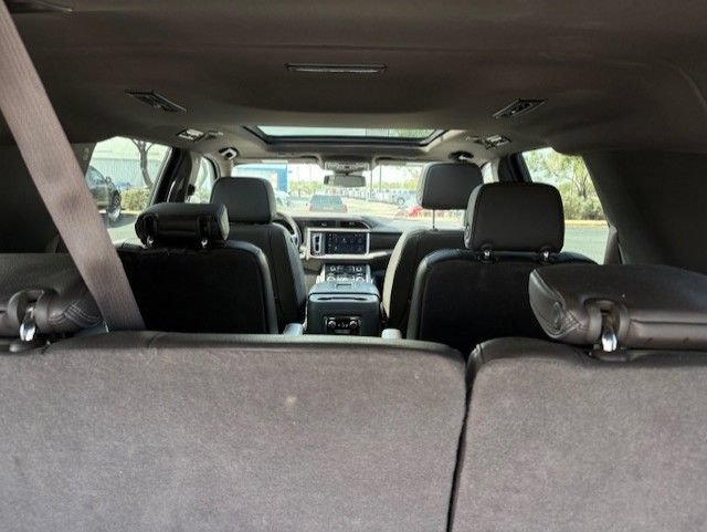 Used 2023 GMC Yukon XL Denali w/ Max Trailering Package RWD image 18