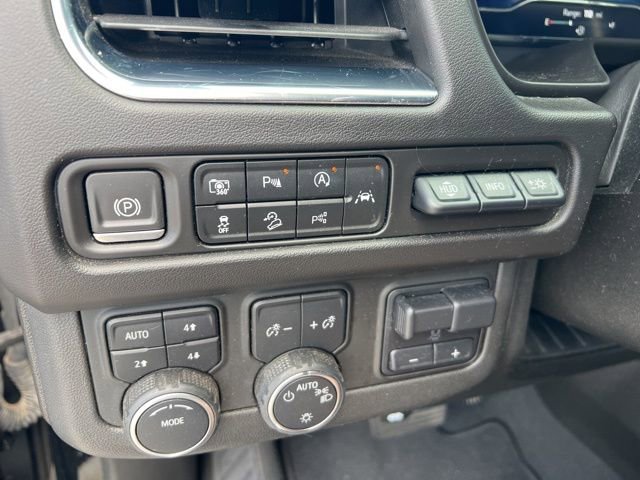 Used 2023 Chevrolet Tahoe High Country w/ Advanced Technology Package AWD/4WD image 22