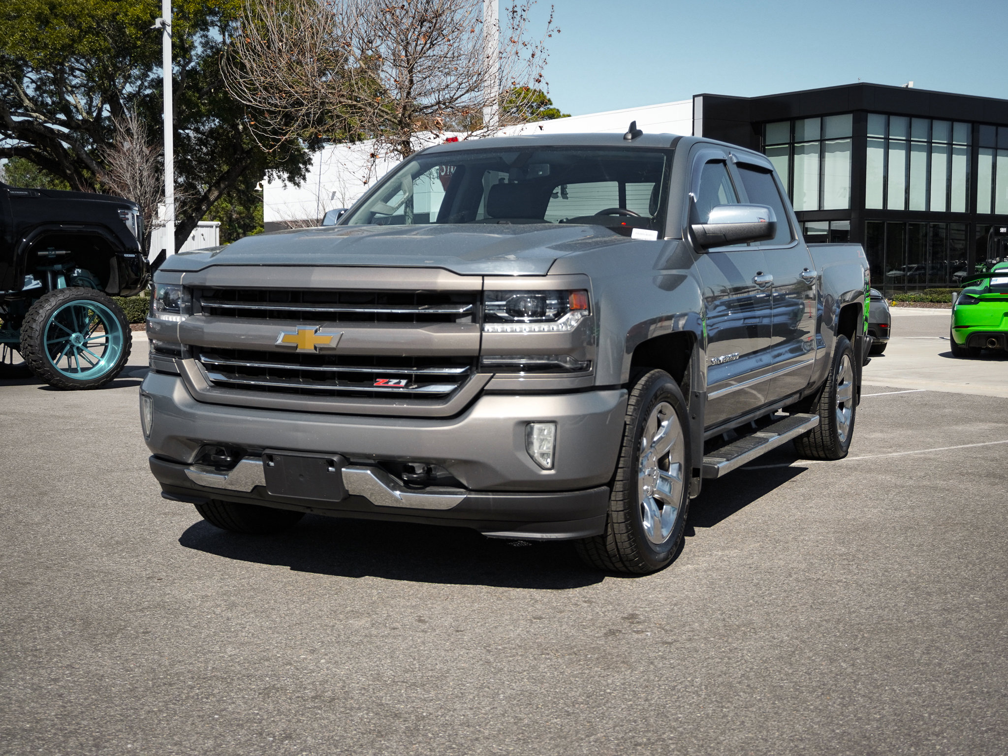 Used 2017 Chevrolet Silverado 1500 LTZ Z71 image 5