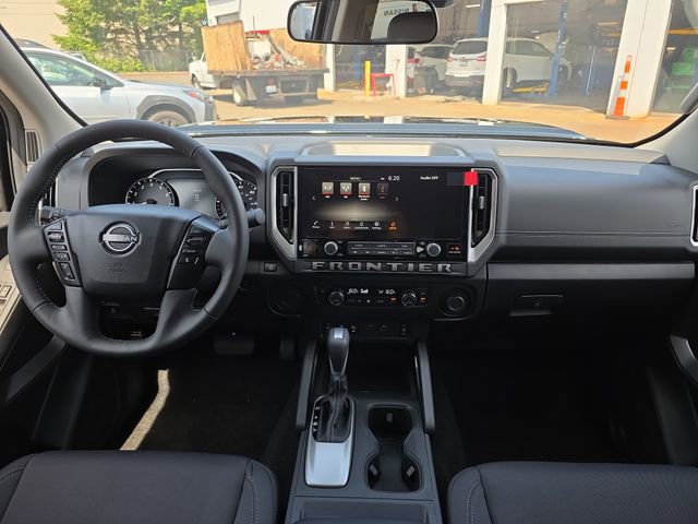 New 2026 Nissan Frontier SV w/ SV Convenience Package RWD image 11
