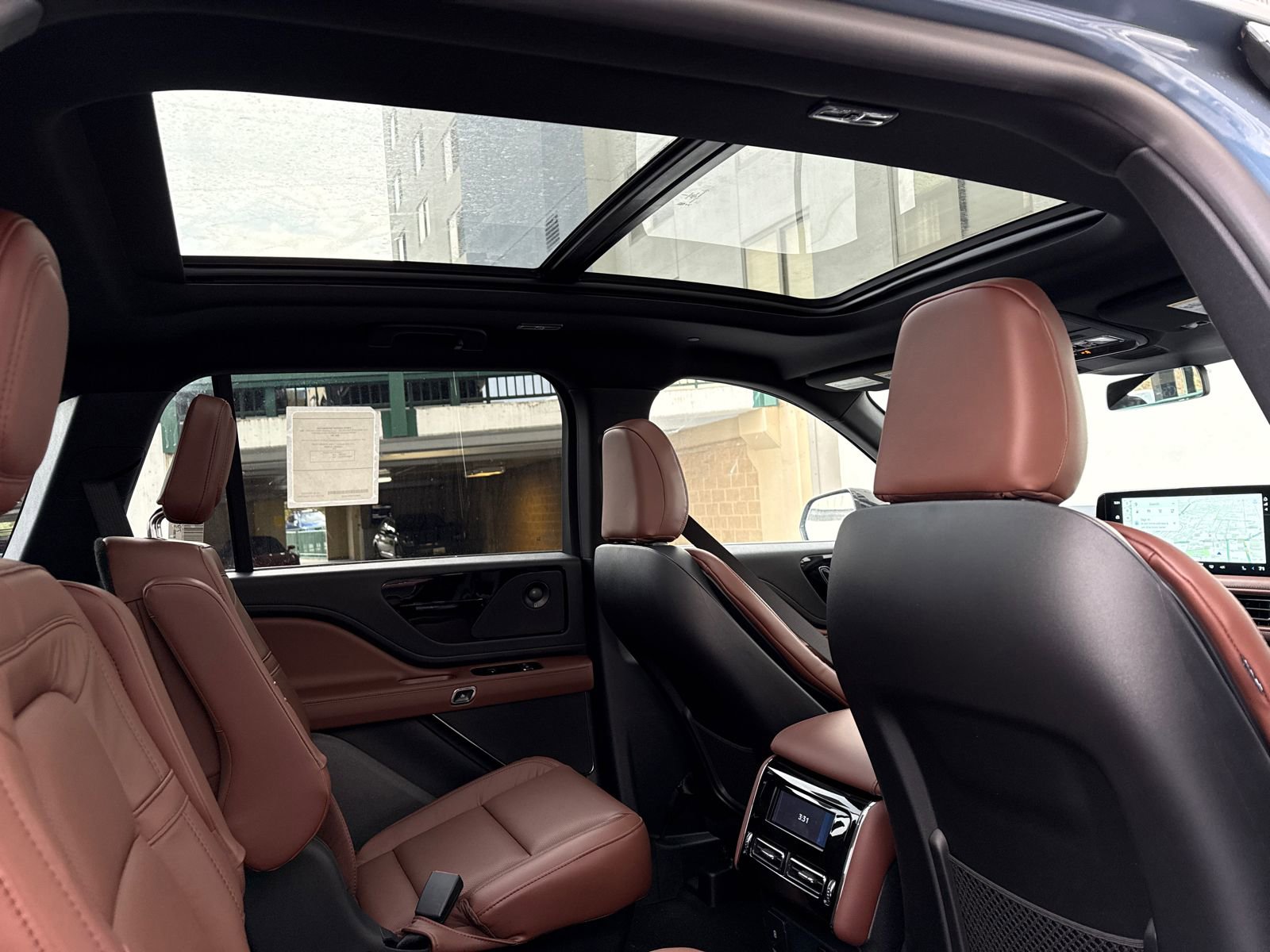 New 2026 Lincoln Aviator Reserve AWD/4WD image 6