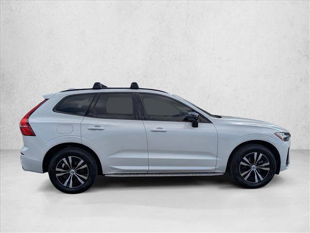 Used 2024 Volvo XC60 B5 Core image 4