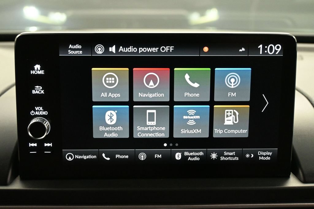 Used 2024 Honda Pilot Elite image 11