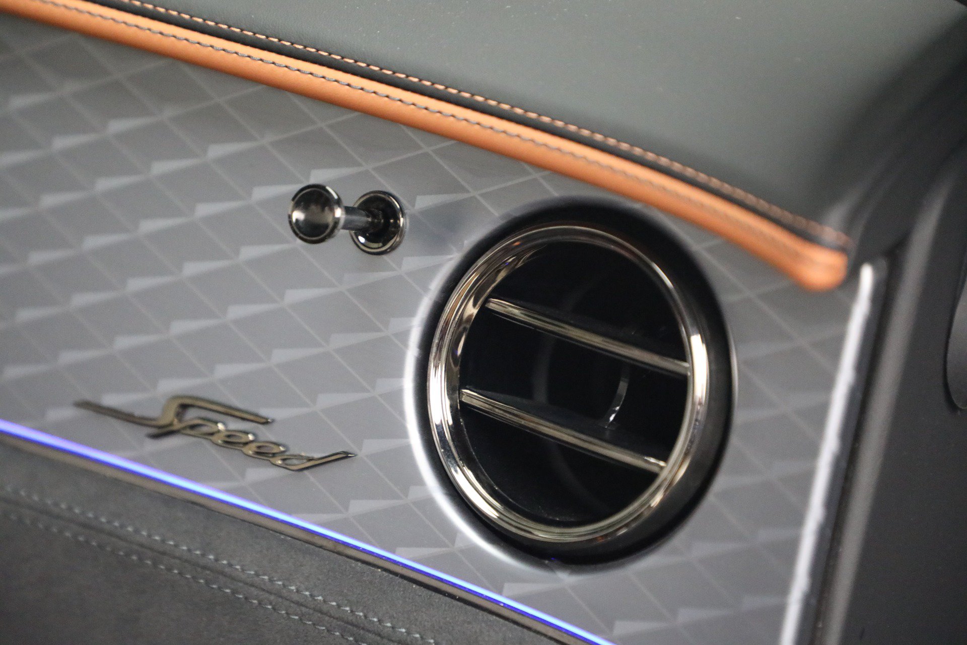 Certified 2025 Bentley Continental GT Speed AWD/4WD image 37