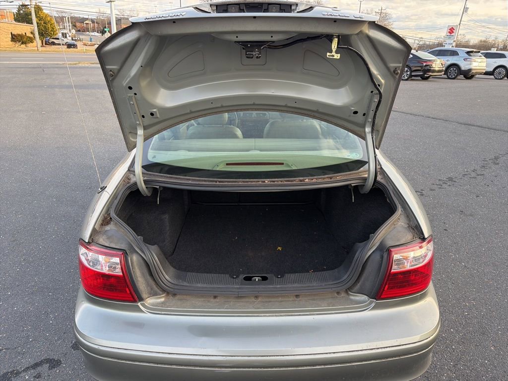 Used 2004 Mercury Sable LS Premium image 16