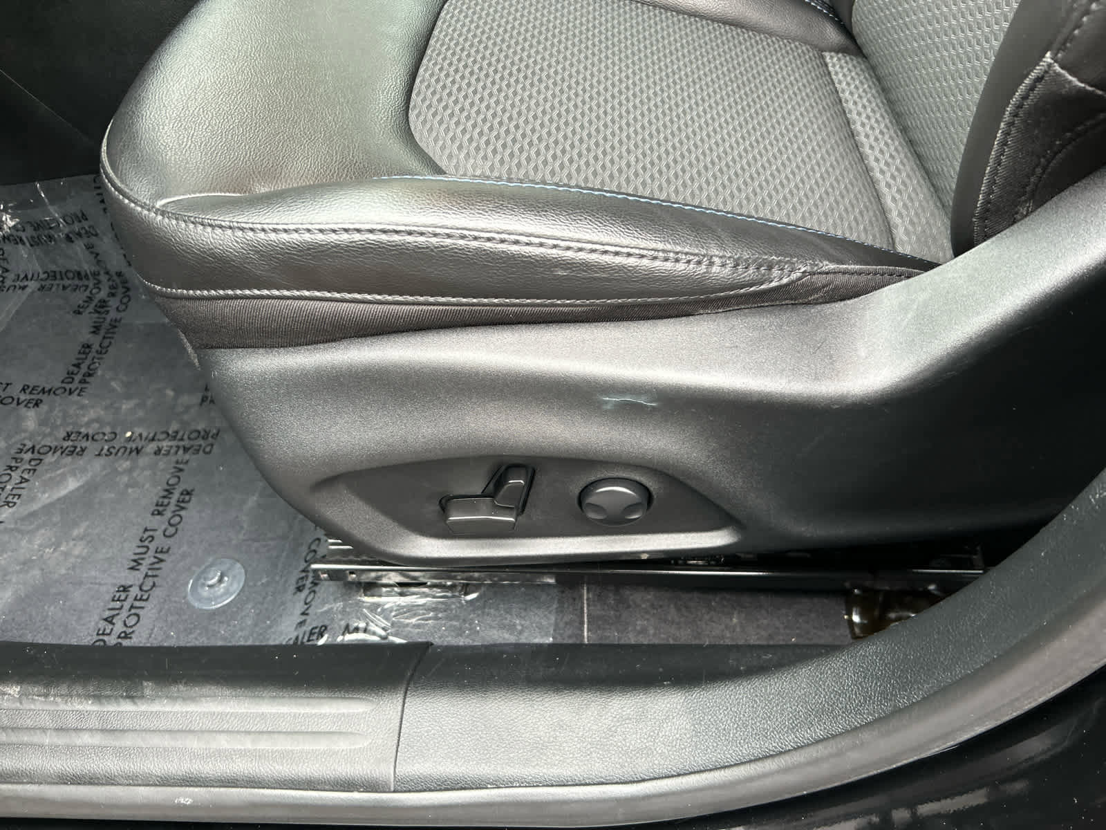 Used 2023 Jeep Compass Latitude w/ Convenience Group image 11