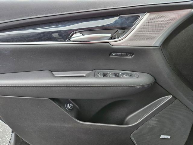 Certified 2025 Cadillac XT5 Premium Luxury FWD image 29