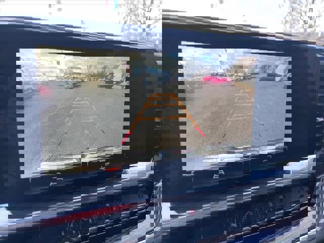 Used 2025 GMC Sierra 2500 SLE image 14