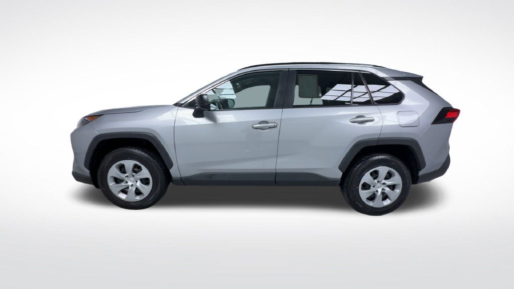 Certified 2021 Toyota RAV4 LE w/ Carpet Mat Package (TMS) AWD/4WD image 6